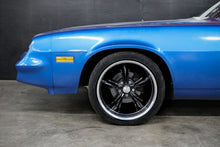 Load image into Gallery viewer, UMI Performance 2647F FITS 70-81 GM F-Body Lowering Spring Front 2in Lowering