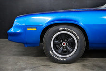 Load image into Gallery viewer, UMI Performance 2647F FITS 70-81 GM F-Body Lowering Spring Front 2in Lowering