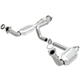 Magnaflow 93419 FITS MagnaFlow Conv DF 02-06 Cadillac Escalade / 02-06 Chevy Avalanche 5.3L Dual Conv Y-Pipe Assembly 2WD