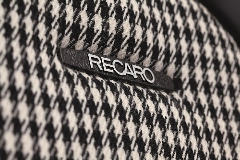 Recaro 088.00.0B28-01 - Classic LX SeatBlack Leather/Classic Checkered Fabric