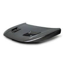 Load image into Gallery viewer, Seibon HD22HDCV4D-THRW FITS 2022+ Honda Civic 4Dr THRW-style Carbon Fiber Hood