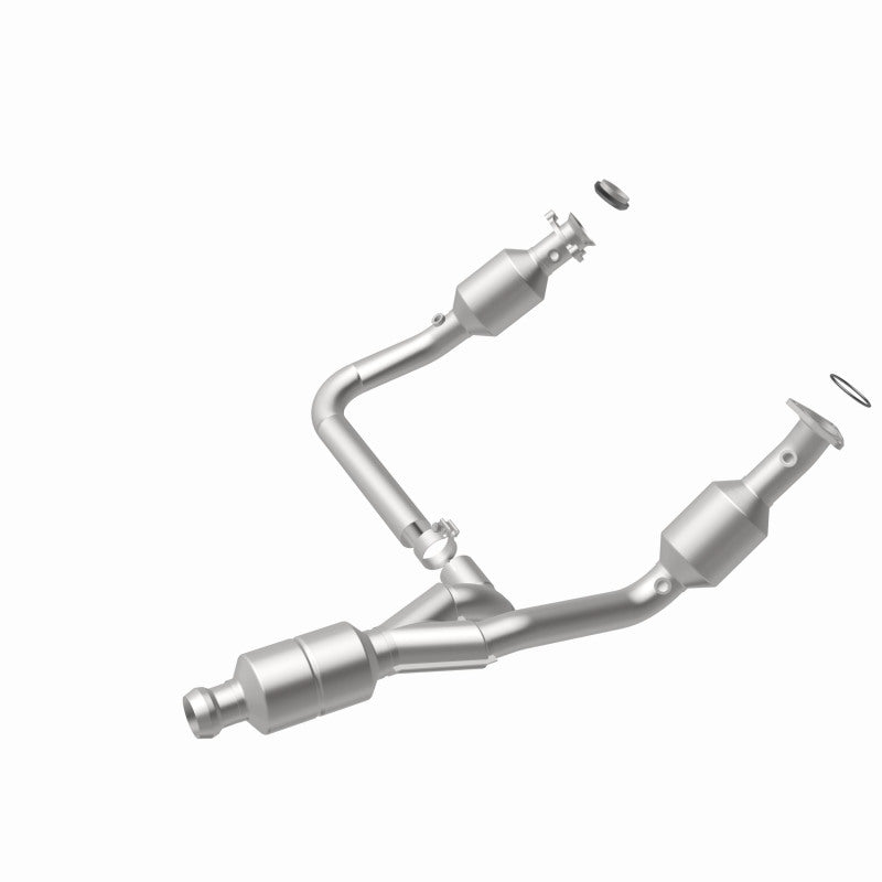 Magnaflow 52642 FITS MagnaFlow Conv Direct Fit 14-16 GMC Sierra 1500 V6 4.3L