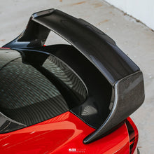 Load image into Gallery viewer, Seibon RS20TYSUP-TD FITS 2020 Toyota Supra TD-Style Carbon Fiber Rear Spoiler