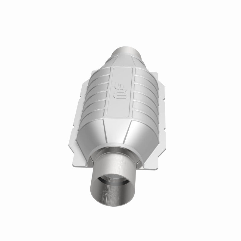 Magnaflow 334006 FITS: MagnaFlow Conv Univ 2.5inch T2 Rear