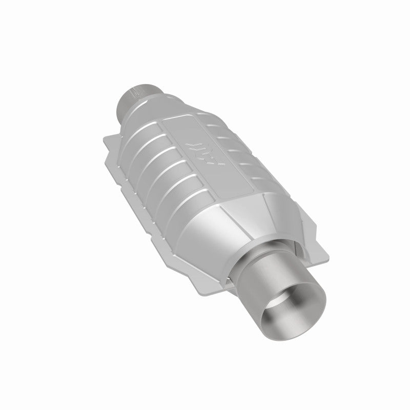 Magnaflow 334006 FITS: MagnaFlow Conv Univ 2.5inch T2 Rear