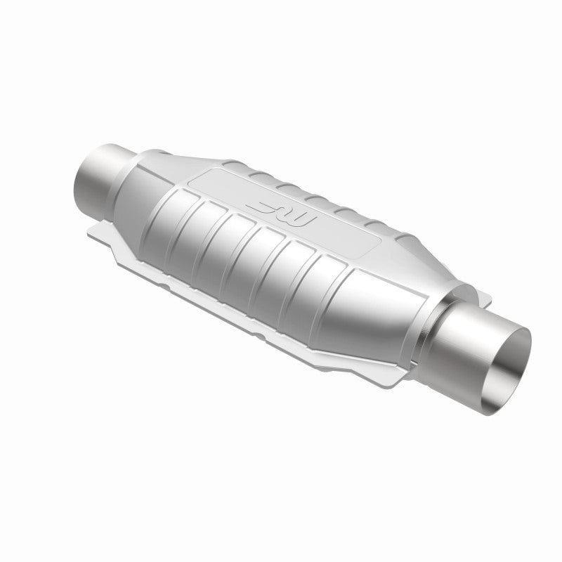 Magnaflow 334006 FITS: MagnaFlow Conv Univ 2.5inch T2 Rear