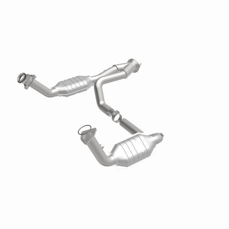Magnaflow 93419 FITS MagnaFlow Conv DF 02-06 Cadillac Escalade / 02-06 Chevy Avalanche 5.3L Dual Conv Y-Pipe Assembly 2WD
