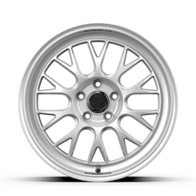 Load image into Gallery viewer, fifteen52 Holeshot RSR 18x8.5 5x112 42mm ET 57.1mm Center Bore Radiant Silver