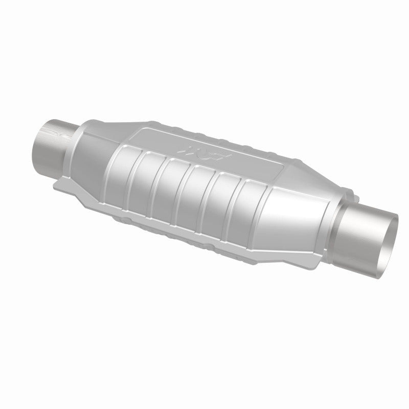 Magnaflow 334006 FITS: MagnaFlow Conv Univ 2.5inch T2 Rear