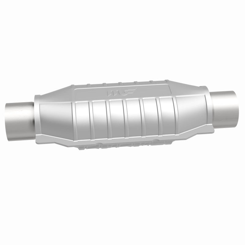 Magnaflow 334006 FITS: MagnaFlow Conv Univ 2.5inch T2 Rear