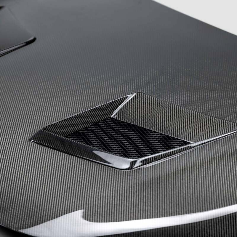 Seibon HD22HDCV4D-THRW FITS 2022+ Honda Civic 4Dr THRW-style Carbon Fiber Hood