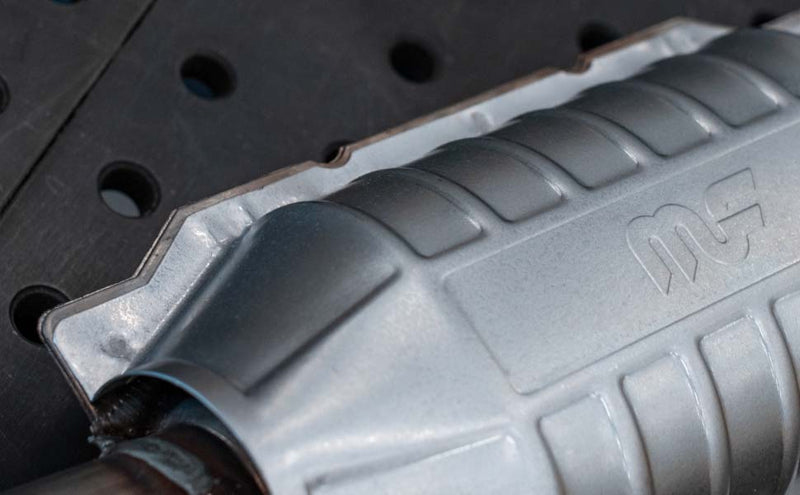 Magnaflow 339109 FITS 3.00 T1 Universal Converter