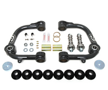 Load image into Gallery viewer, Camburg CAM-310006 FITS Toyota Tundra 2WD/4WD 00-06 1in Performance Uniball Upper Arms