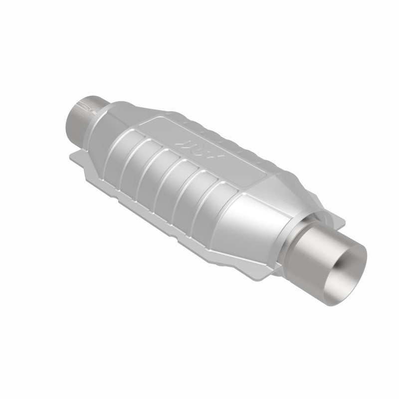 Magnaflow 334006 FITS: MagnaFlow Conv Univ 2.5inch T2 Rear