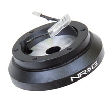 Load image into Gallery viewer, NRG Short Hub Adapter Mitsubishi / Subaru - free shipping - Fastmodz