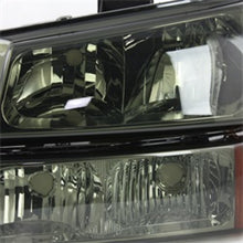 Load image into Gallery viewer, SPYDER 5064523 - Xtune Chevy Silverado 2500HD 03-06 Crystal Headlights w/ Amber Lights Smoke HD-JH-CSIL03-AM-SM-SET