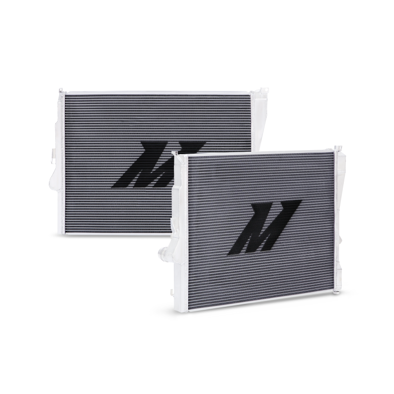 Mishimoto MMRAD-E46-323 FITS 99-06 BMW 323i/323i/328i/330i Performance Aluminum Radiator