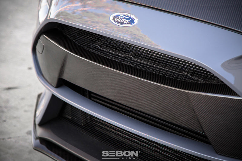 Seibon FBG16FDFO FITS 16+ Ford Focus RS Carbon Fiber Front Bumper Garnish