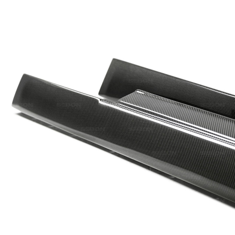 Seibon SS0910NSGTR-OE FITS 09-10 Nissan GTR R35 OEm Style Carbon Fiber Side Skirts