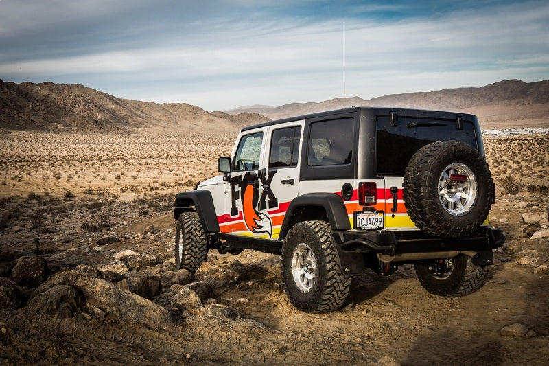 FOX 985-24-145 FITS Fox 07-18 Jeep Wrangler JK 2.0 Performance Series 7.14in. Smooth Body IFP Steering Stabilizer (Alum)
