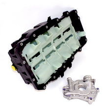 Load image into Gallery viewer, Ford Racing M-6675-M52S - 5.0L/5.2L Coyote 2020 GT500 Oil Pan &amp; Pump Kit