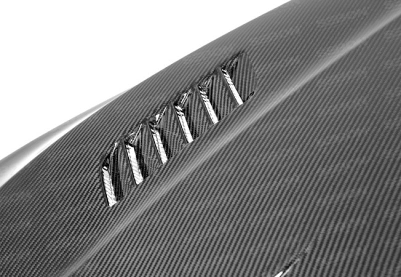 Seibon HD1213BMWF30-VR FITS 12-14 BMW F30 / F32 VR-Style Carbon Fiber Hood