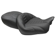 Load image into Gallery viewer, Mustang 15-21 Harley Freewheeler Super Touring Deluxe 1PC Seat - Black