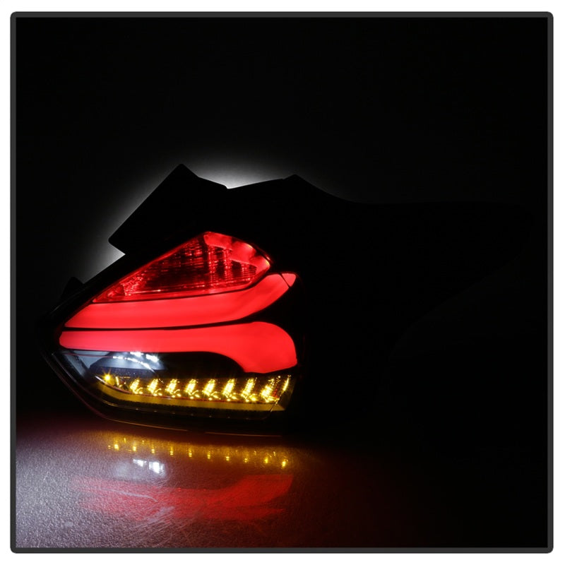 SPYDER 5085719 - Spyder 15-17 Ford Focus Hatchback LED Tail Lights w/Indicator/ReverseBlack (ALT-YD-FF155D-LED-BK)