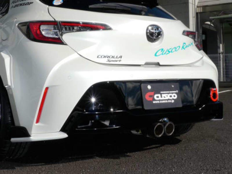 Cusco 1A9 820 R - Strut 19+ Toyota Corolla Hatchback Rear Lip Spoiler (Primer / Unpainted)