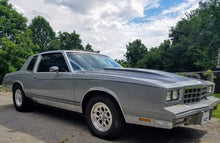 Load image into Gallery viewer, UMI Performance 3051F FITS 78-88 GM G-Body Lowering Spring Front 2in Lowering