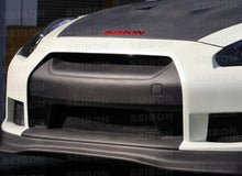 Load image into Gallery viewer, Seibon FG0910NSGTR-OE FITS 09-10 Nissan Skyline R35 GTR OEM Carbon Fiber Front Grill