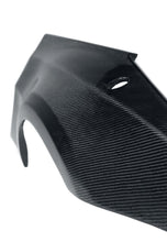 Load image into Gallery viewer, Seibon RF0205NS350 FITS 02-08 Nissan 350Z Carbon Fiber Rear Fenders