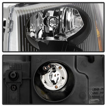 Load image into Gallery viewer, SPYDER 9042652 - xTune 02-09 GMC Envoy OEM Style HeadlightsBlack (HD-JH-GEN02-AM-BK)