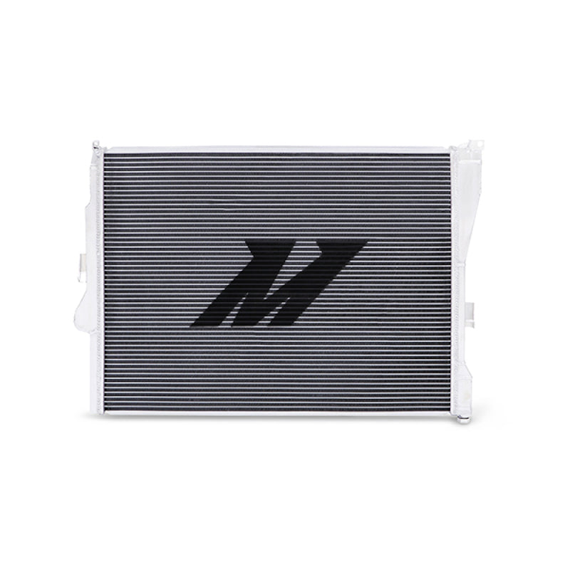 Mishimoto MMRAD-E46-323 FITS 99-06 BMW 323i/323i/328i/330i Performance Aluminum Radiator