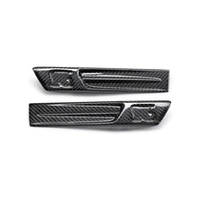 Load image into Gallery viewer, Seibon FDL0910NSGTR FITS 09-10 Nissan GTR R35 Carbon Fiber Fender Duct Logos (Pair)