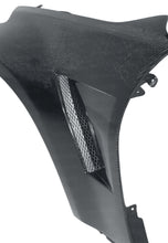 Load image into Gallery viewer, Seibon FF0205NS350 FITS 02-08 Nissan 350Z 10mm Wider Carbon Fiber Fenders