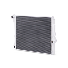 Load image into Gallery viewer, Mishimoto MMRAD-E46-323A FITS 99-06 BMW 323i/323i/328i/330i w/ Auto Transmission Performance Aluminum Radiator