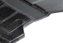 Load image into Gallery viewer, Seibon EC0910NS370 FITS 09-10 Nissan 370z Carbon Fiber Engine Cover