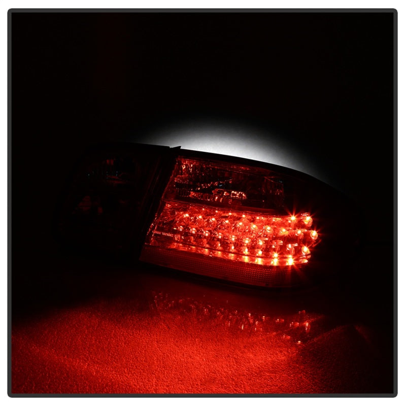 SPYDER 5020659 - Xtune Mercedes Benz W210 E-Class 96-02 LED Tail Lights Red Smoke ALT-CL-MBW210-LED-RSM