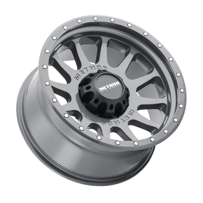 Method Wheels MR60521087824N - Method MR605 NV 20x10 -24mm Offset 8x170 124.9mm CB Gloss Titanium Wheel