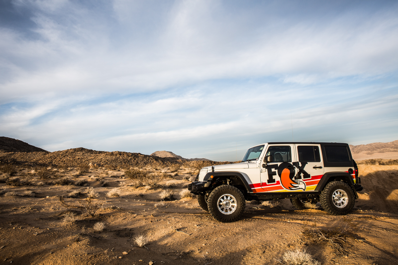 FOX 883-26-090 - Fox 07-18 Jeep JK 2.5 Performance Elite Series Reservoir DSC Rear Shock 0-2in. Lift