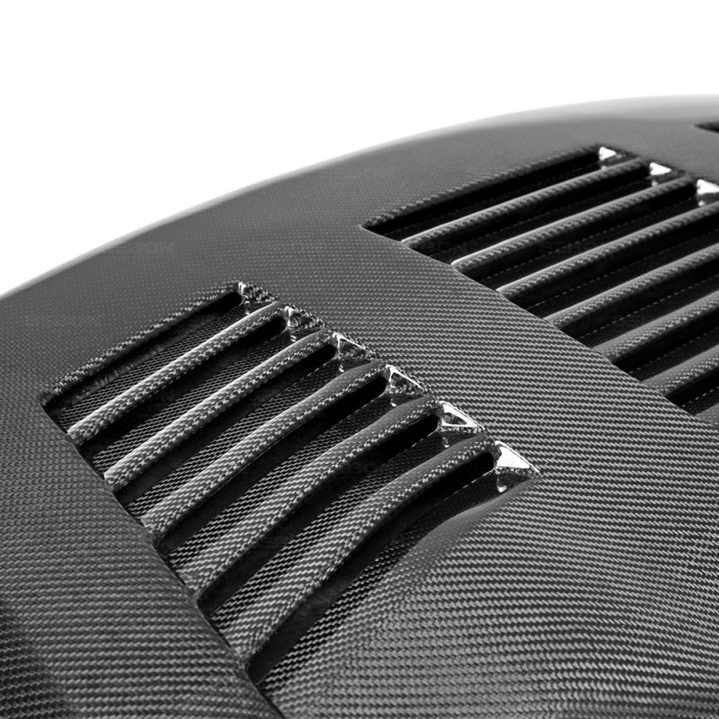 Seibon HD0910NSGTR-GTII FITS 09-12 Nissan GTR R35 GTII-Style Carbon Fiber Hood